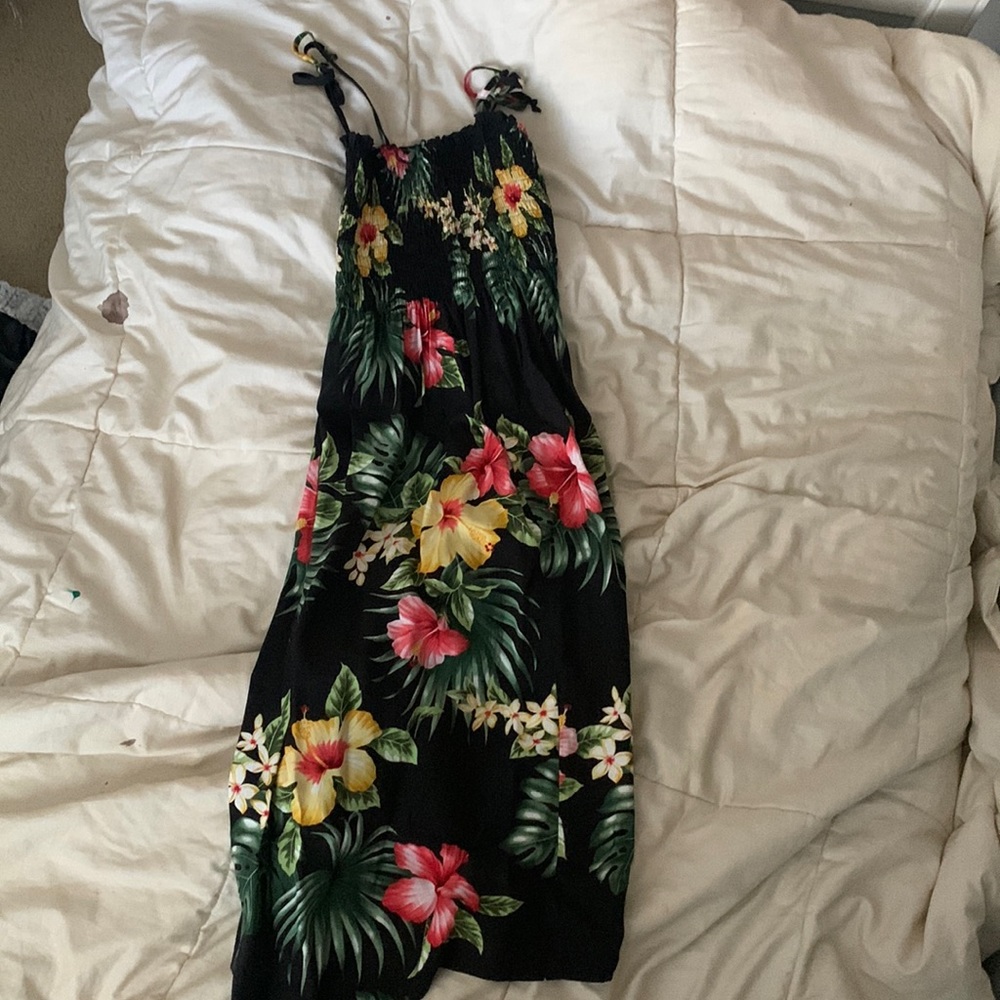 Puanani Black Floral Hawaiian Dress!